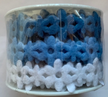 Rolle Filzblumen-Kette 3-fach, weiss, hellblau, blau